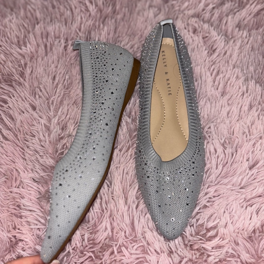 NWOT Kelly & Katie Gray Flats with Sparkling Embellishments